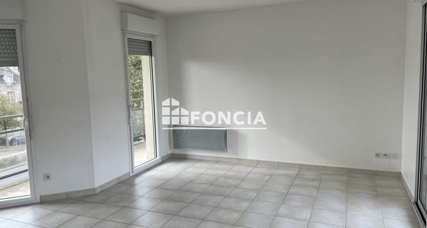 Location Appartement 4 pièces 85.25 m² - Dinan 22100