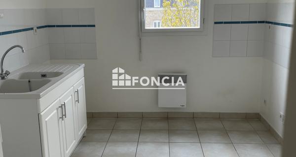 Location Appartement 4 pièces 85.25 m² - Dinan 22100