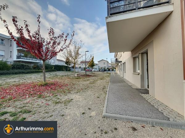 Vente Local commercial 2 pièces 27 m2 à Bourgoin-Jallieu