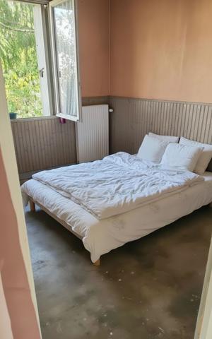 SERRIS BOURG - Env. 160 m² - 3 chambres + bureau - Terrain 588 m²