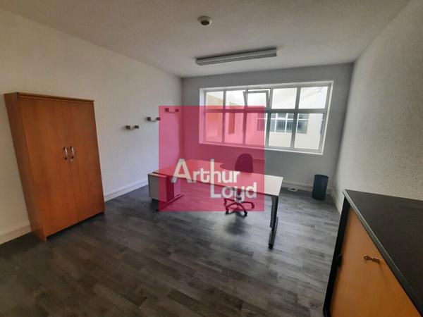 BUREAUX A LOUER CLERMONT BREZET 20M²