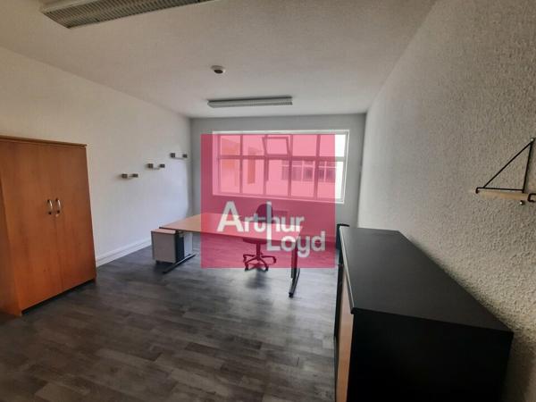 BUREAUX A LOUER CLERMONT BREZET 20M²