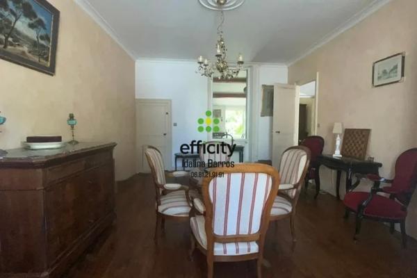 Maison
         4 pièces
        - 92 m²