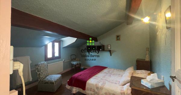 Maison
         4 pièces
        - 92 m²