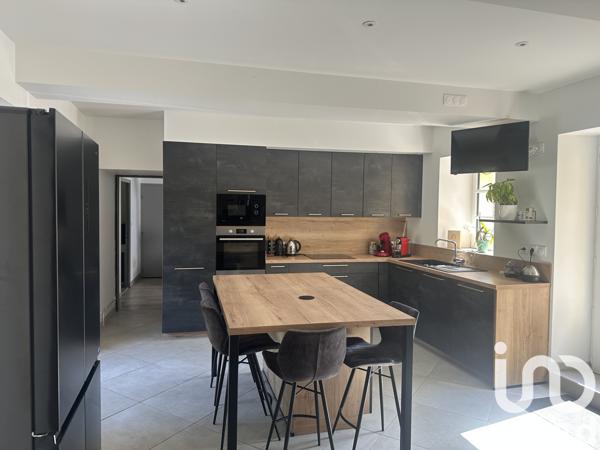 Maison à vendre 7 pièces 136 m² Saint-Gervais-en-Belin