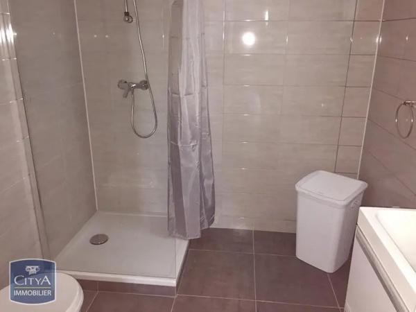 Appartement à louer 1 pièce 37.2m²