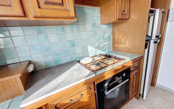 Appartement à vendre    4 pièces • 64,28 m2 Saint-Raphaël