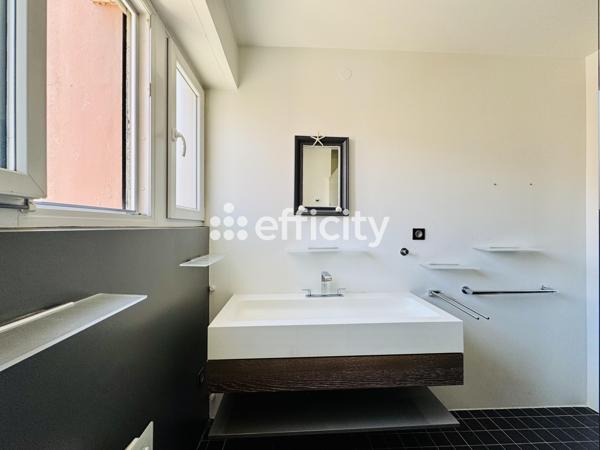 Appartement 3 pièces - 94 m² Exclusivité efficity