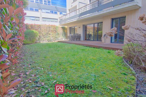 Appartement Boulogne Billancourt 5 pièce(s) 125 m2 Carrez + 121 m2 d'extérieur