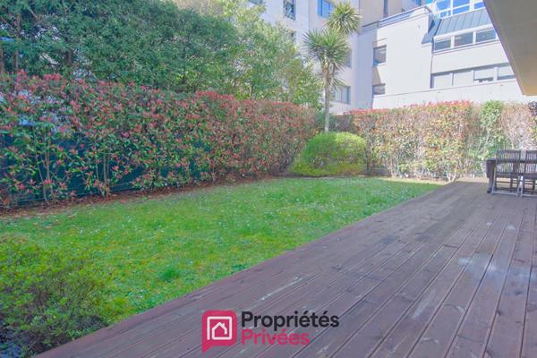Appartement Boulogne Billancourt 5 pièce(s) 125 m2 Carrez + 121 m2 d'extérieur