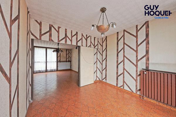 Maison  de plain-pied 3 chambres à vendre à Épinay-sous-Sénart
