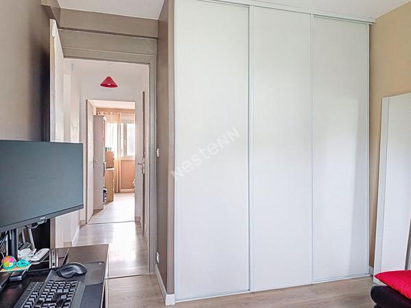 Appartement 3 pièces à vendre à Rezé - Secteur 8 mai - PREVISION DPE C APRES TRAVAUX DE RENOVATIONS ENERGETIQUES PAYÉS PAR LE VENDEUR!!