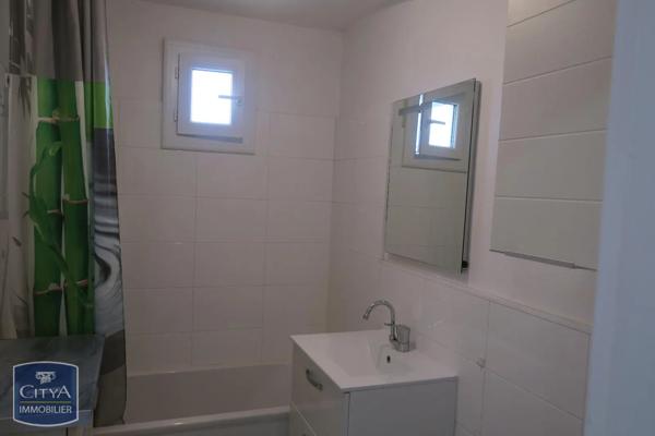 Appartement à louer 1 pièce 27.92m² Frontignan (34110)