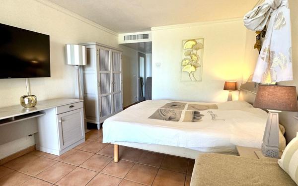 Appartement à vendre    1 pièce • 21,97 m2 Sainte-Anne