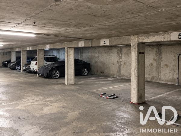 Parking à vendre 12 m² Paris 19