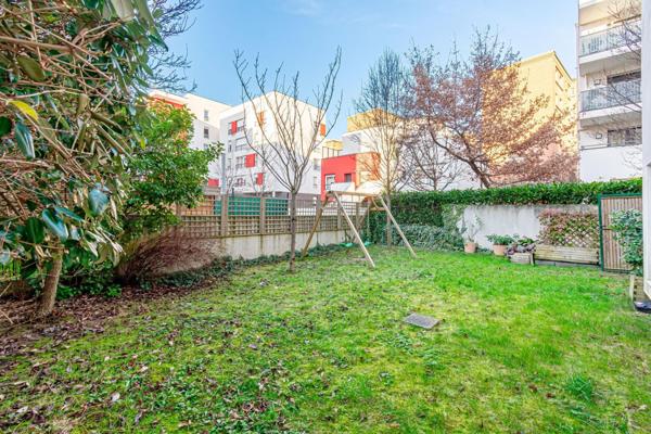 Appartement avec jardin/terrasse, parking, cave