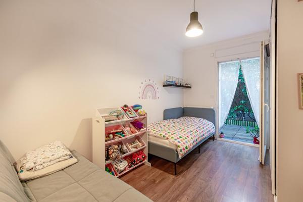 Appartement avec jardin/terrasse, parking, cave