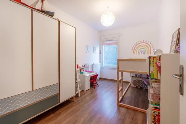 Appartement avec jardin/terrasse, parking, cave