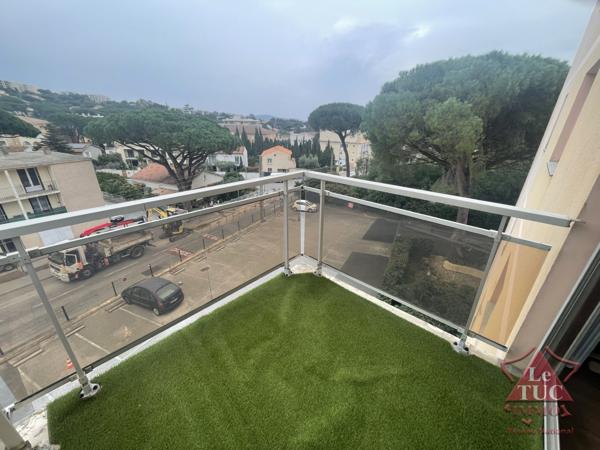 Studio. Résidence avec piscine. Cavalaire-sur-Mer (83240)