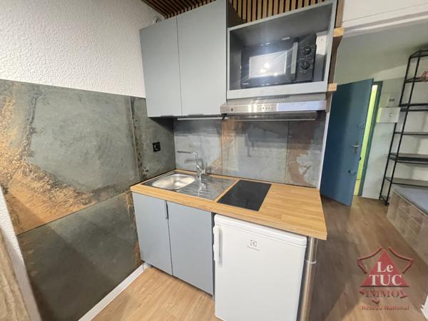 Studio. Résidence avec piscine. Cavalaire-sur-Mer (83240)