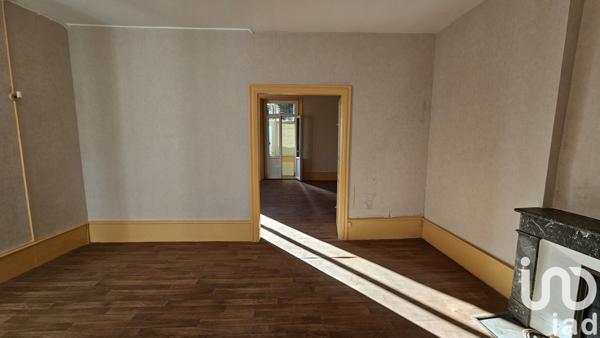 Appartement 2 pièces de 46 m² à Maurs (15600)