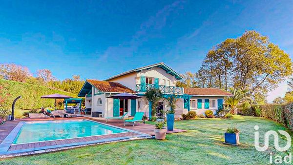 Maison à vendre 7 pièces 185 m² Bassussarry