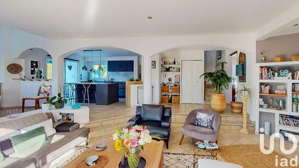 Maison à vendre 7 pièces 185 m² Bassussarry