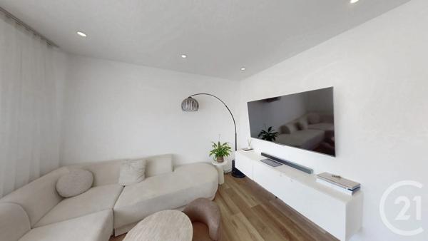 Appartement F3 à vendre  3 pièces - 66,61 m 2   PONTARLIER  - 25