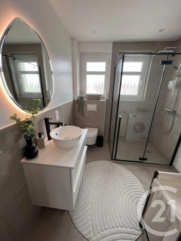 Appartement F3 à vendre  3 pièces - 66,61 m 2   PONTARLIER  - 25