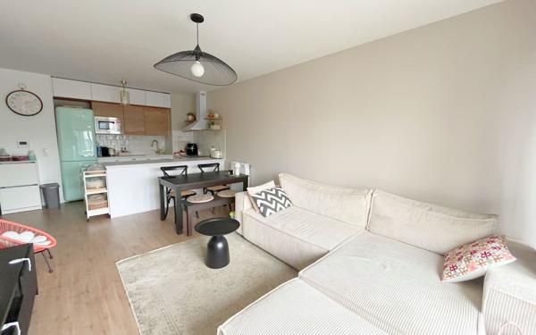 Appartement à vendre    3 pièces • 61,06 m2 Rosny-sous-Bois