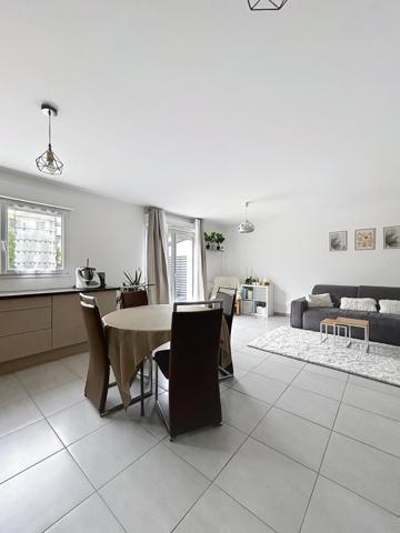 En exclusivité Maison mitoyenne 4 chambres