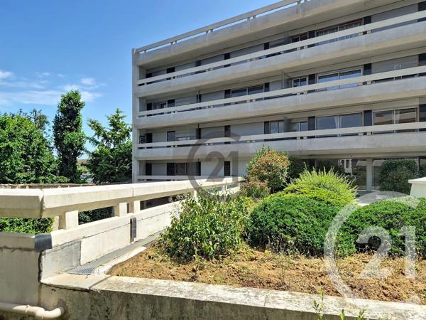 Appartement F1 à vendre  1 pièce - 31,82 m 2   AUXERRE  - 89