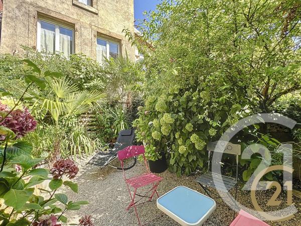 Appartement F4 à vendre  5 pièces - 100,50 m 2   MONTBELIARD  - 25