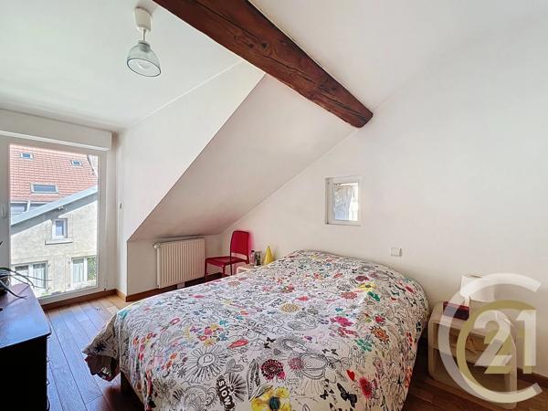 Appartement F4 à vendre  5 pièces - 100,50 m 2   MONTBELIARD  - 25