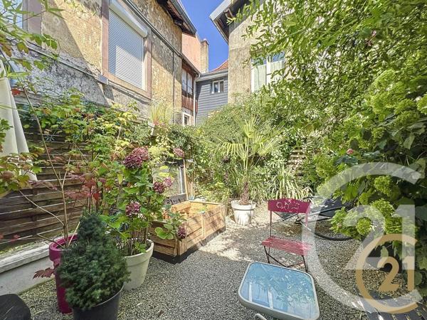 Appartement F4 à vendre  5 pièces - 100,50 m 2   MONTBELIARD  - 25