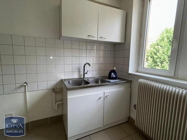 Appartement à louer 2 pièces 50.96m² Metz (57070)