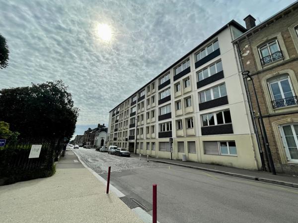 Bureaux à louer à ELBEUF 76500