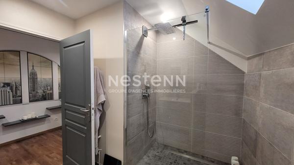 Superbe pavillon de plus de 200 m² avec jardin, spa et 5 chambres