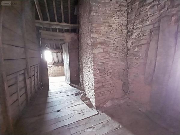 Maison à restaurer à vendre à Ernée en Mayenne (53500), ref : 35131-46