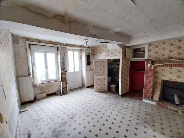 Maison à restaurer à vendre à Ernée en Mayenne (53500), ref : 35131-46