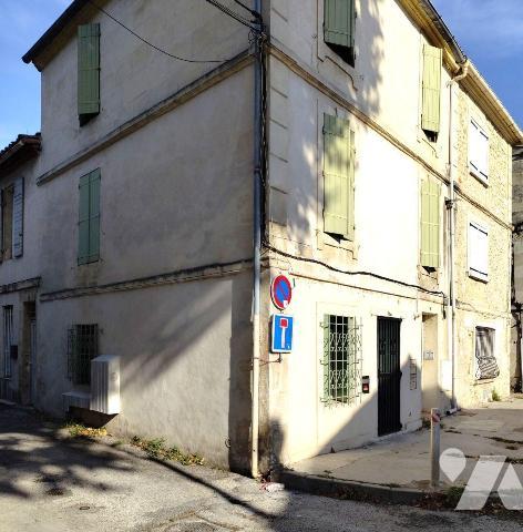Immeuble à Vendre à Arles (13200) en Bouches-du-Rhône (13)

Cet immeuble dispose d'une surfac...