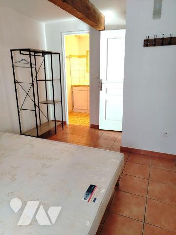 Immeuble à Vendre à Arles (13200) en Bouches-du-Rhône (13)

Cet immeuble dispose d'une surfac...