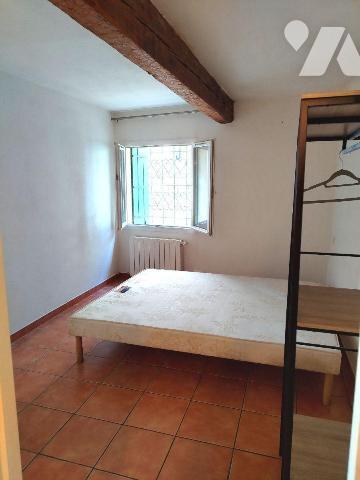 Immeuble à Vendre à Arles (13200) en Bouches-du-Rhône (13)

Cet immeuble dispose d'une surfac...