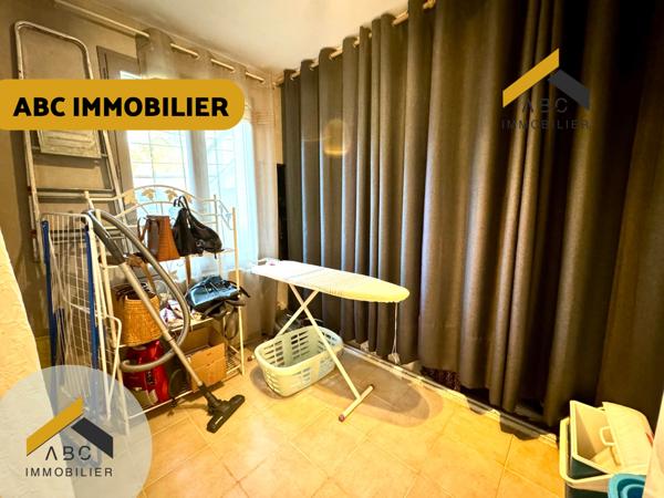 Piolenc (84420) PIOLENC - MAISON + STUDIO AVEC PISCINE ET DEPENDANCE