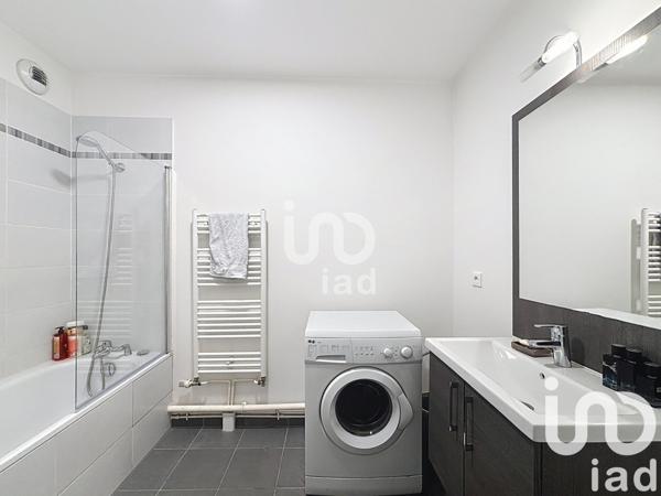 Appartement 3 pièces de 70 m² à Nanterre (92000)