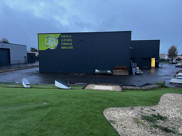 Local Axe Tonnay-Charente