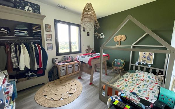 Maison à vendre    6 pièces • 151 m2 Saint-Sever