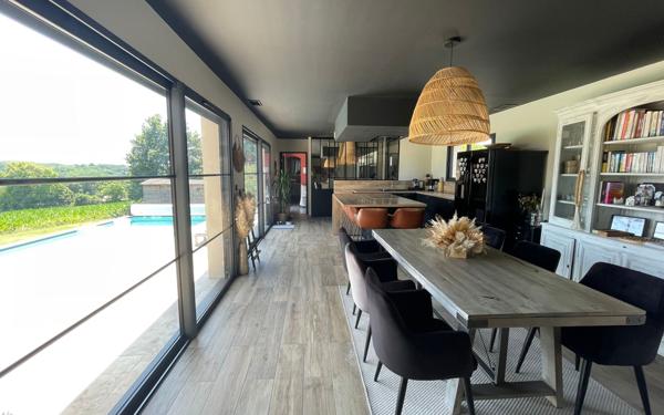 Maison à vendre    6 pièces • 151 m2 Saint-Sever