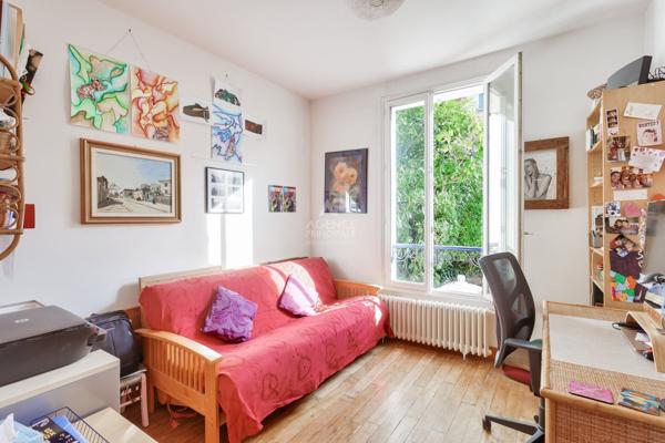 SEVRES RIVE GAUCHE - MAISON FAMILIALE 850 000 € **  - Référence  614-S