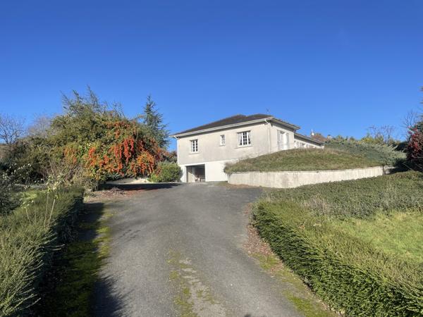 Migné-Auxances (86440) GRANDE MAISON FAMILIALE A RENOVER 180 m2 + 180 m2 Sous-Sol MIGNE-AUXANCES / POITIERS NORD OUEST